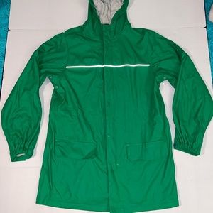 Raincoat/windbreaker!!